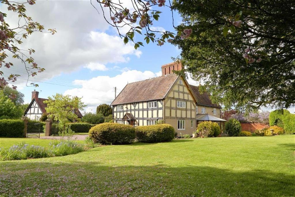 Spenford House 1640 Listed House Idilic Location Pub Walking Distance Bed and Breakfast Loppington Buitenkant foto